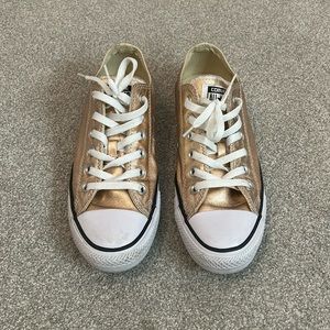 Rose Gold Metallic Converse All-Star - Size 8